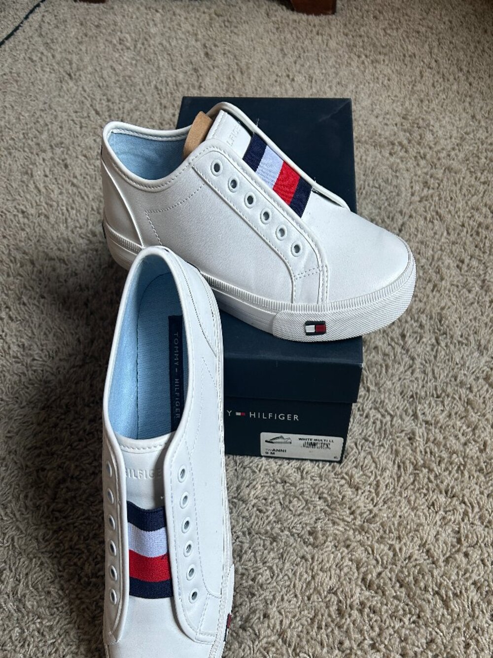 Tommy Hilfiger Twanni Slip On No Lace Sneakers 9M